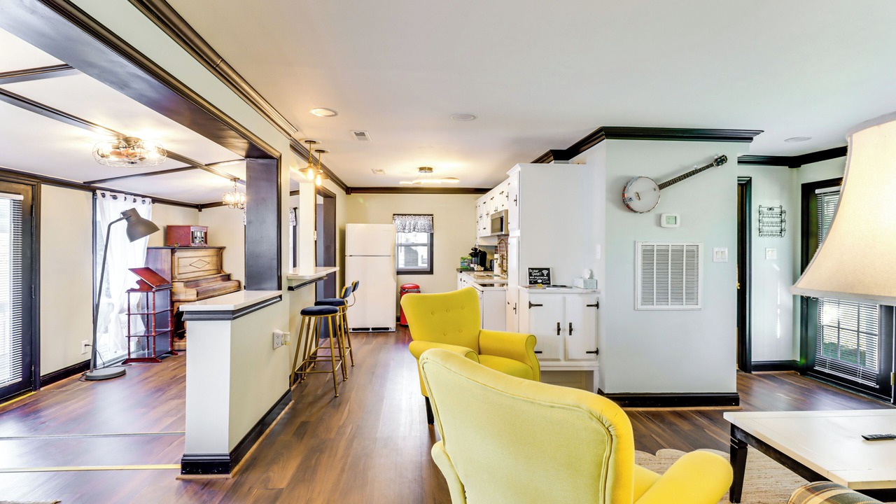 Photo of Livingroom in Rock Point