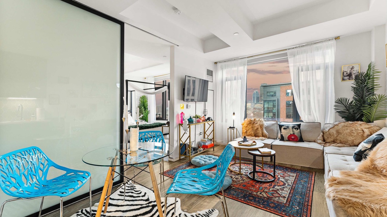 Photo of Livingroom in Shawmut