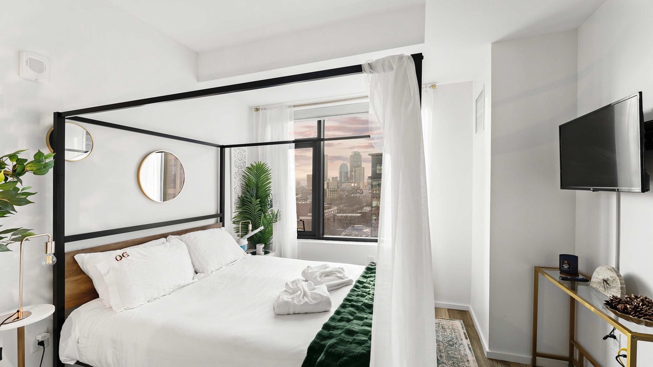 Photo of Bedroom in Shawmut