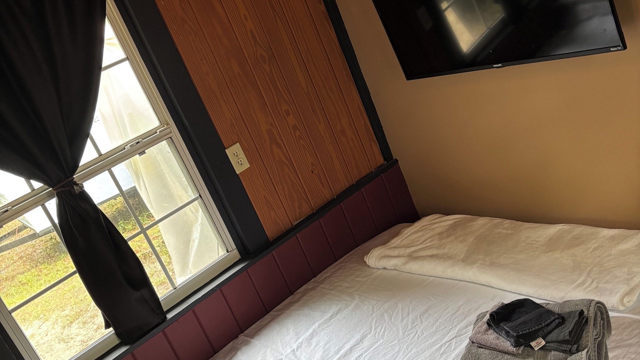 Photo of Bedroom in Silver Springs