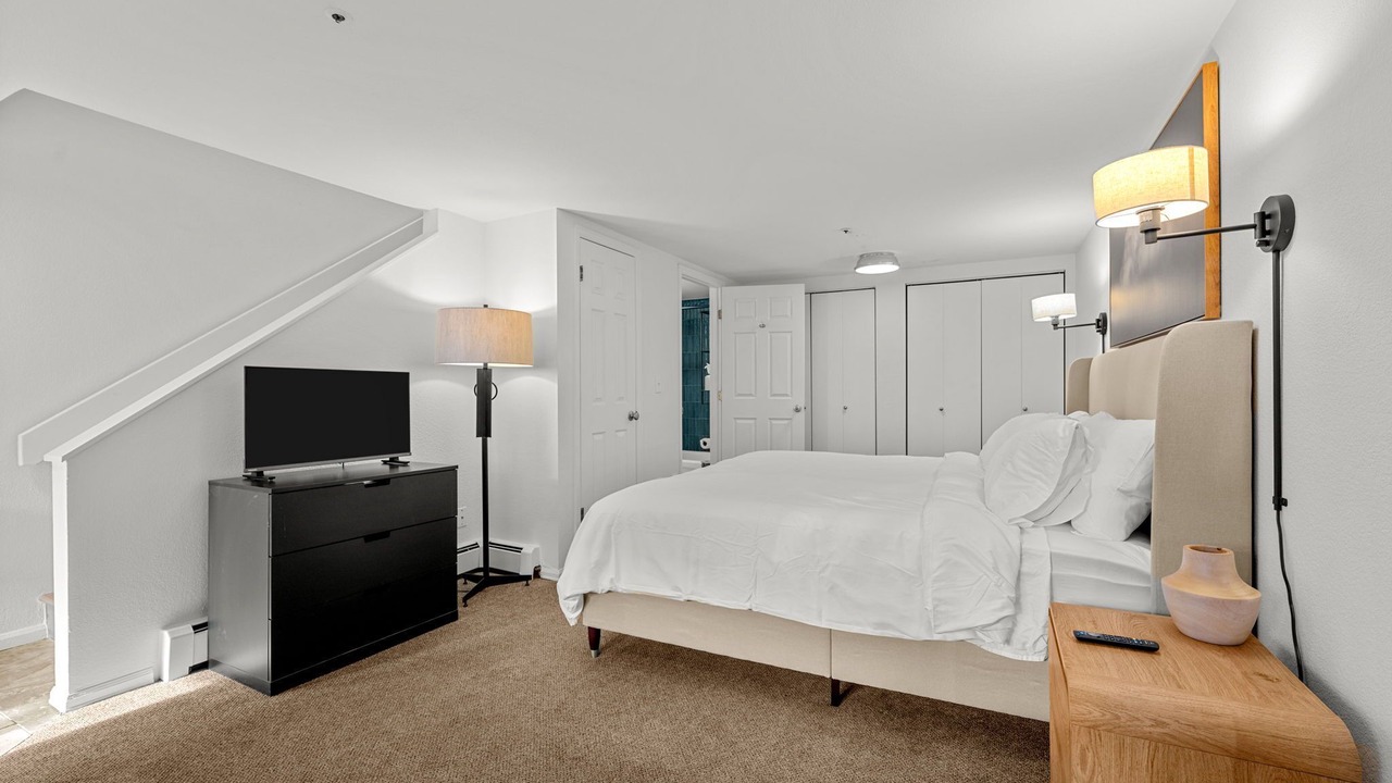 Photo of Bedroom in Downtown