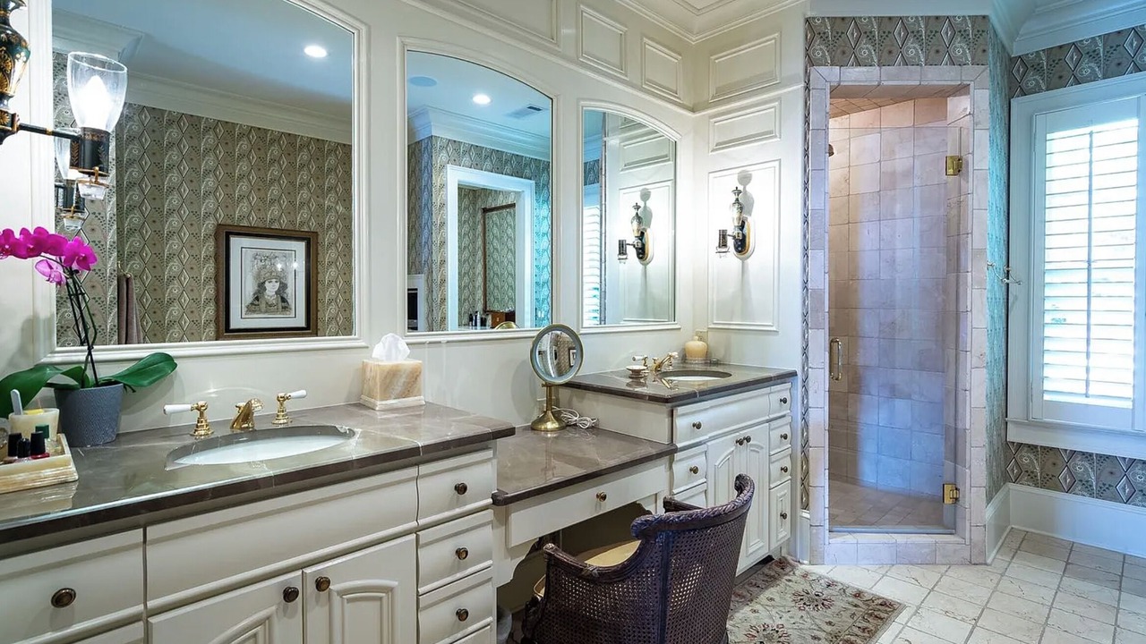 Photo of Bathroom in Lake Oconee