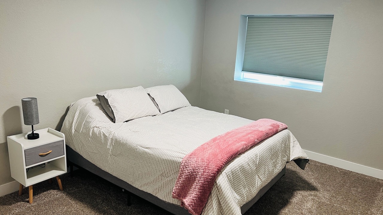 Photo of Bedroom in Dupont