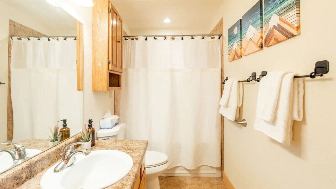 Photo of Bathroom in Grand Lake
