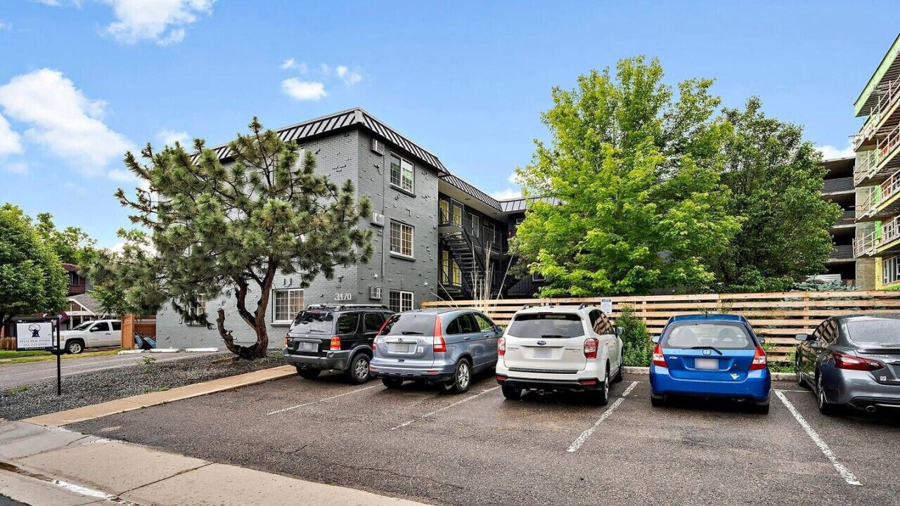 Photo of Outdoor in Englewood