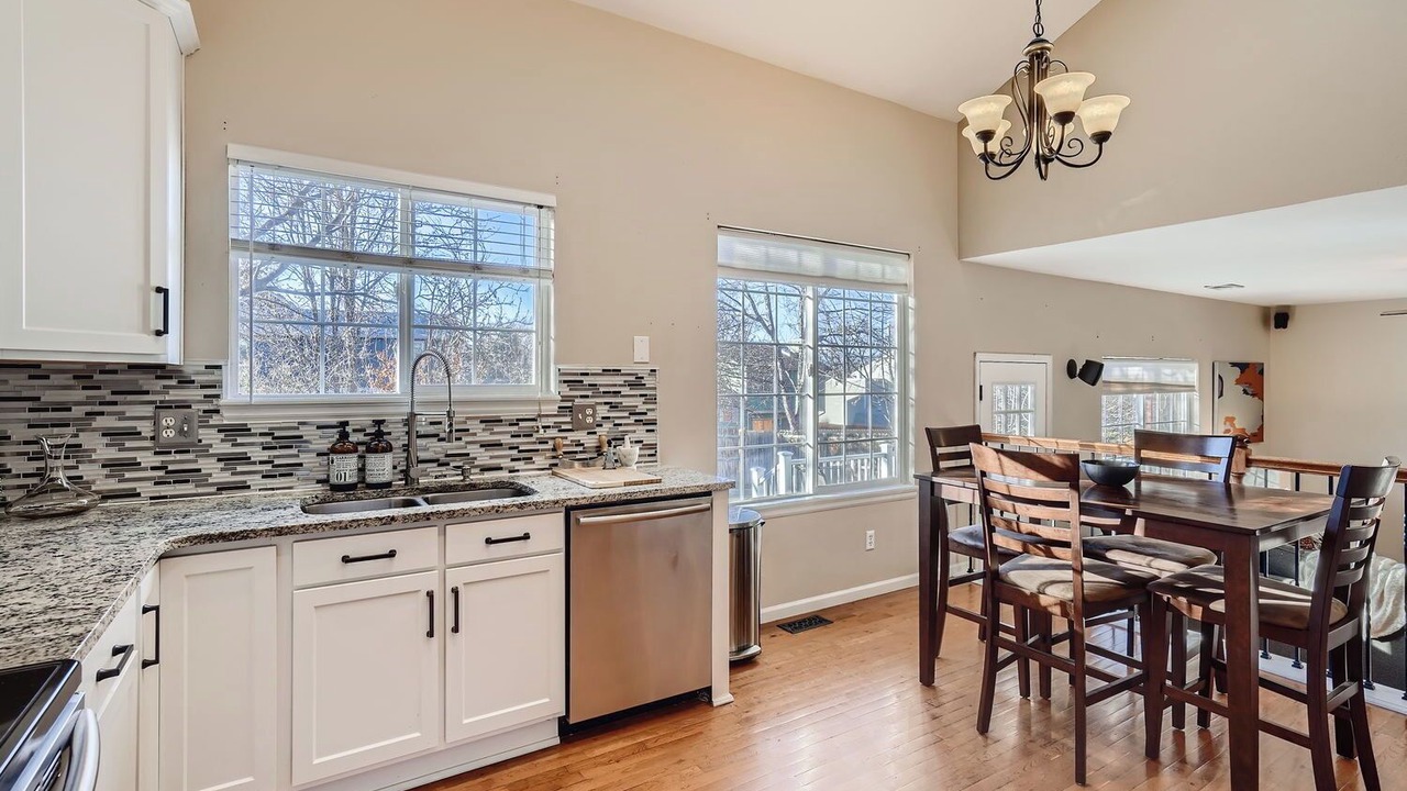 Photo of Kitchen in North Central Westminster