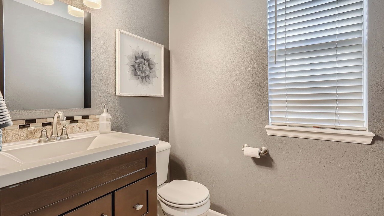 Photo of Bathroom in North Central Westminster