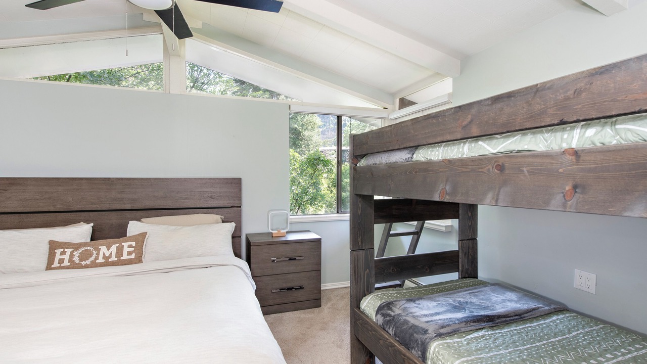 Photo of Bedroom in Glenwood Springs