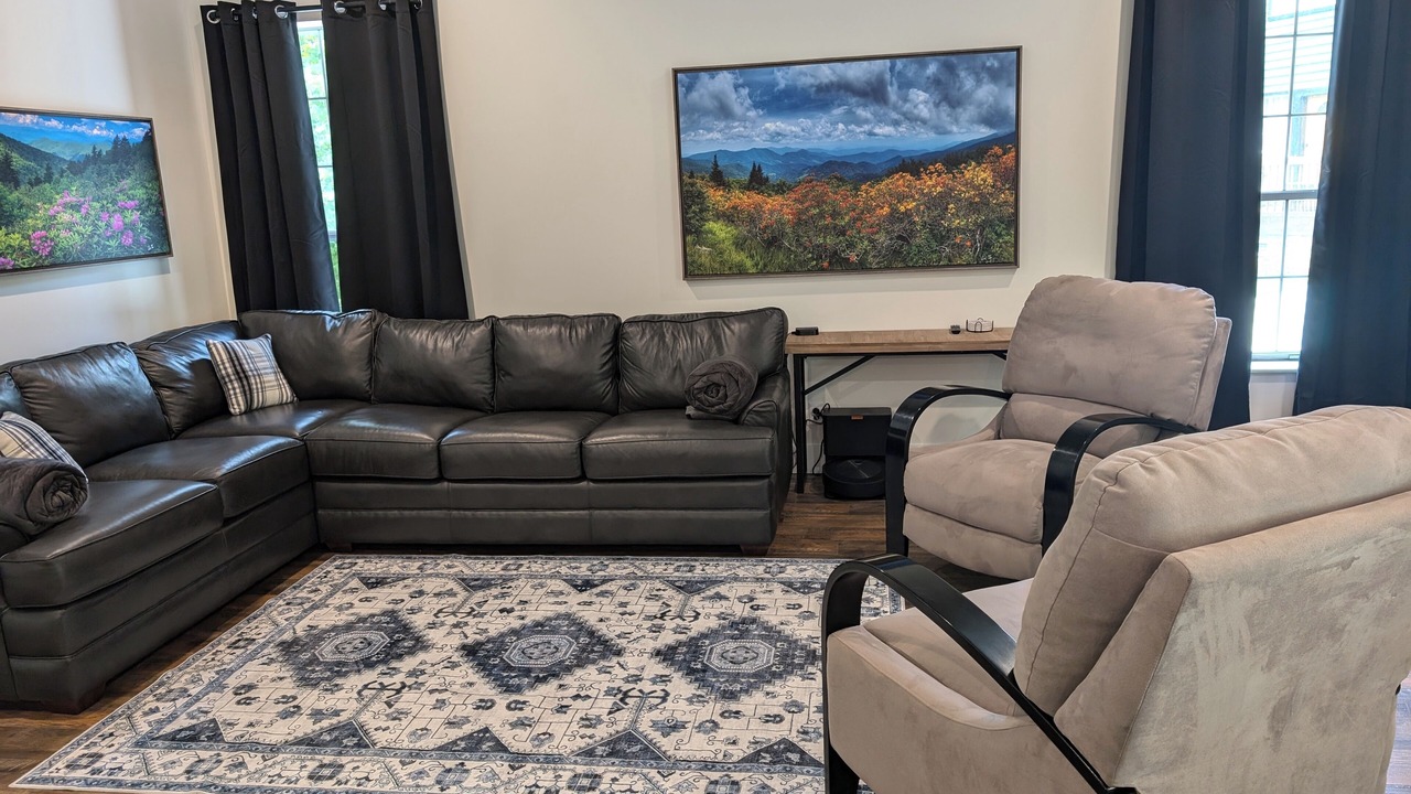 Photo of Livingroom in Maryville