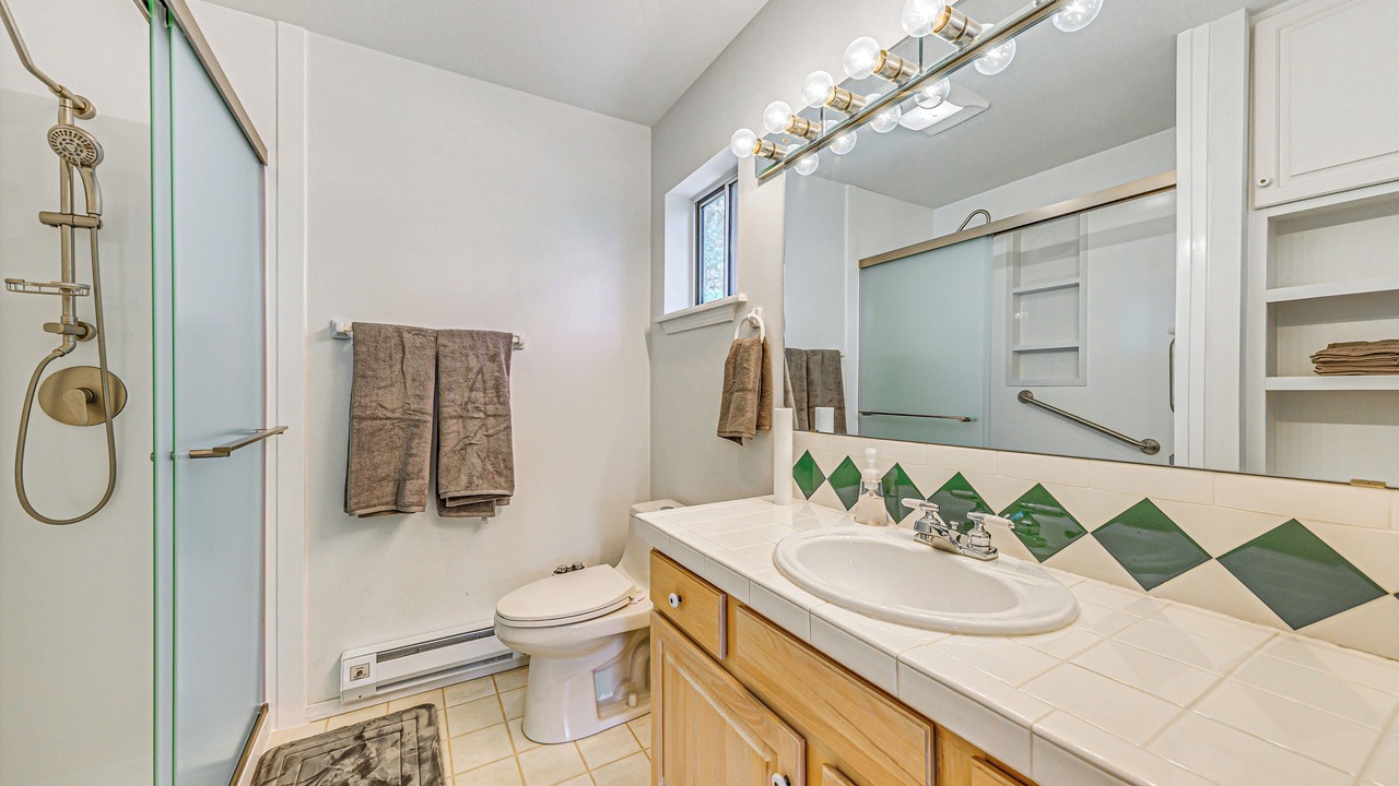 Photo of Bathroom in Cloudcroft