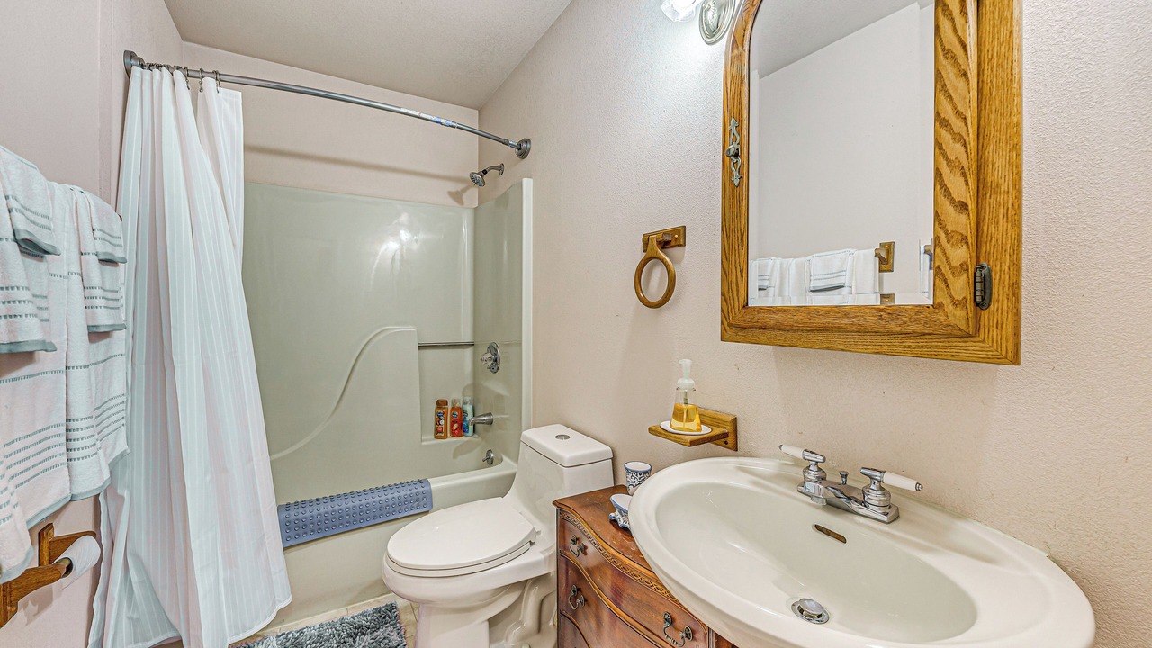 Photo of Bathroom in Cloudcroft