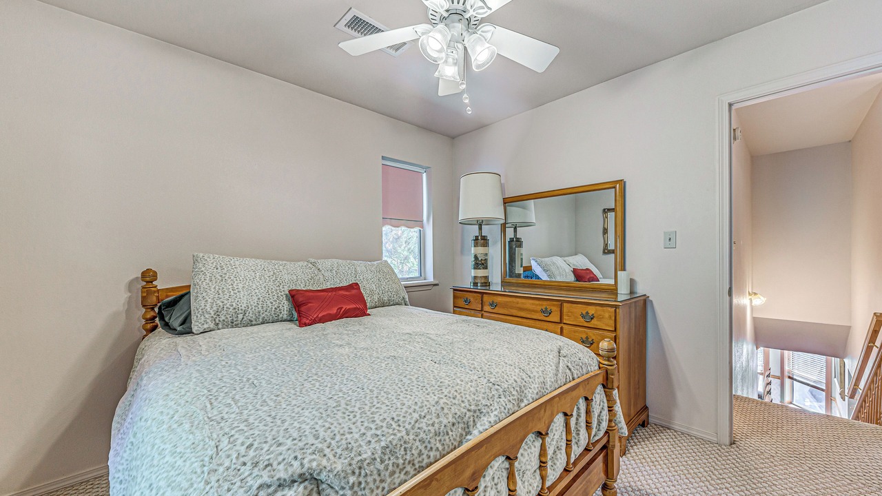 Photo of Bedroom in Cloudcroft