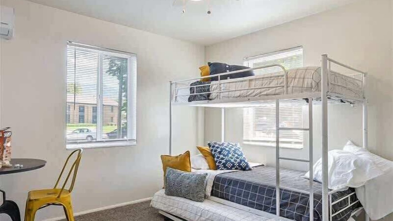 Photo of Bedroom in Bountiful