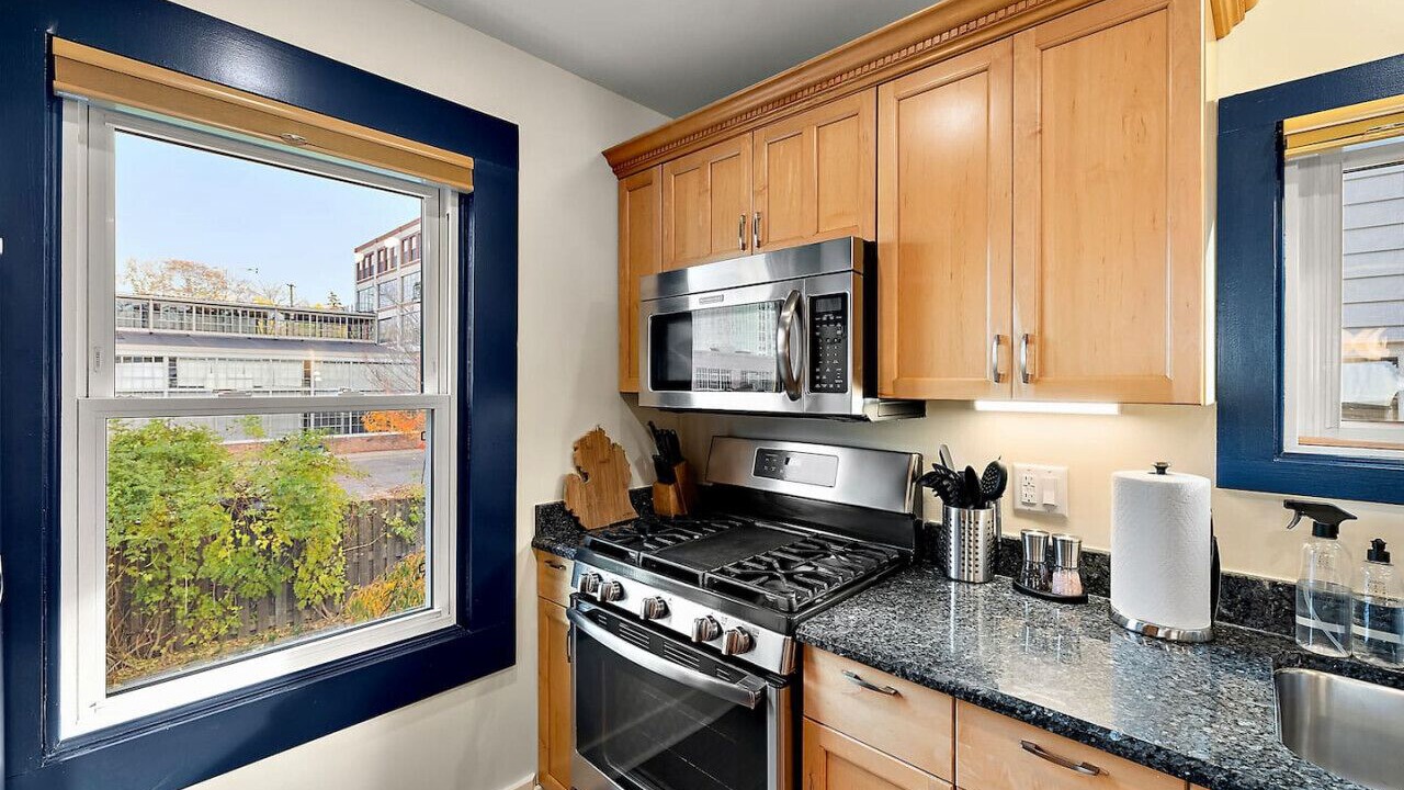 Photo of Kitchen in Old West Side