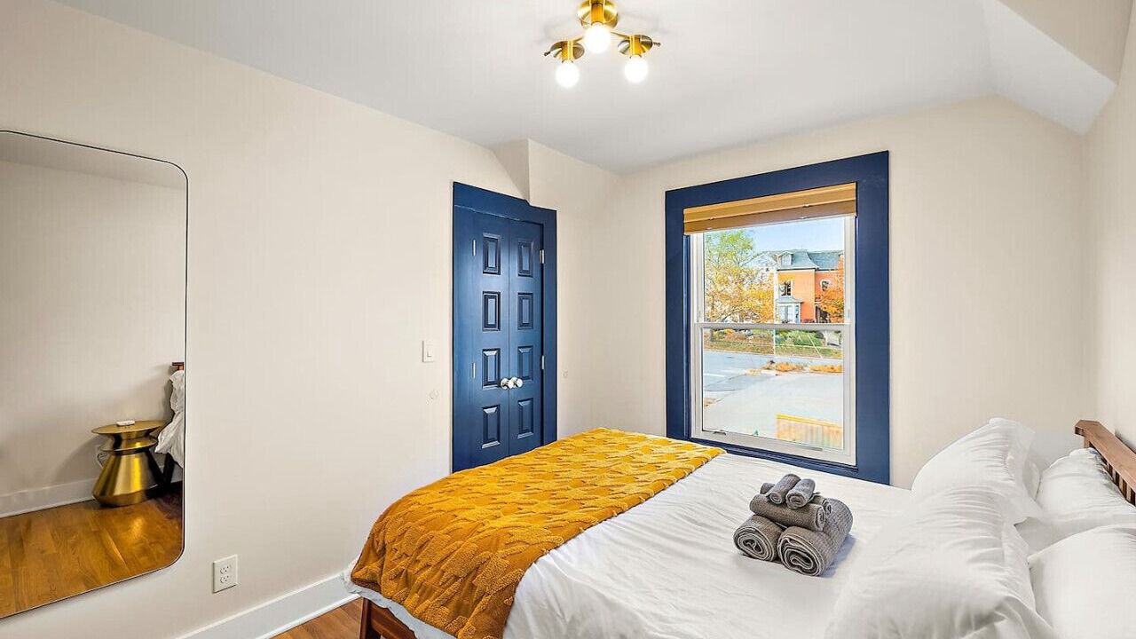 Photo of Bedroom in Old West Side