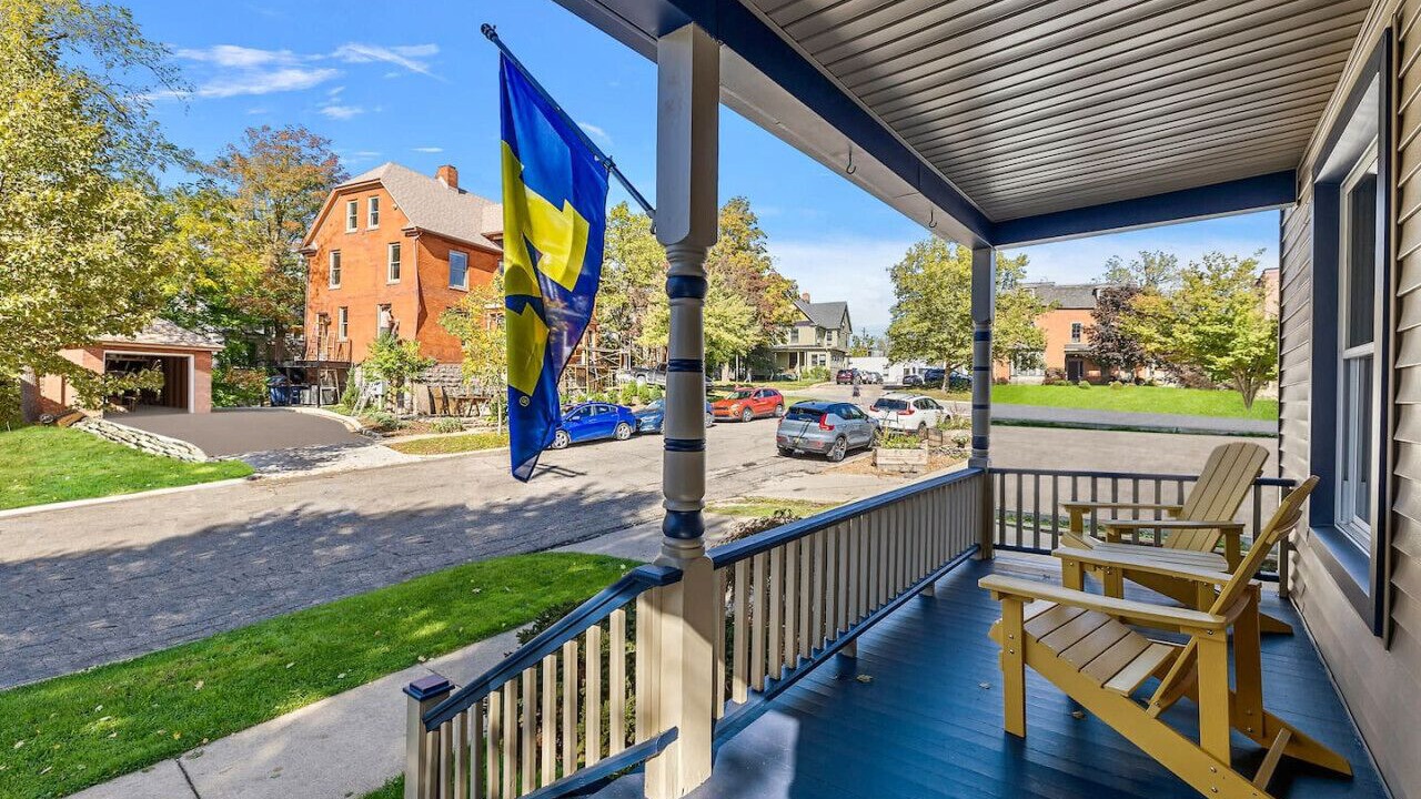 Photo of Patio Balcony in Old West Side