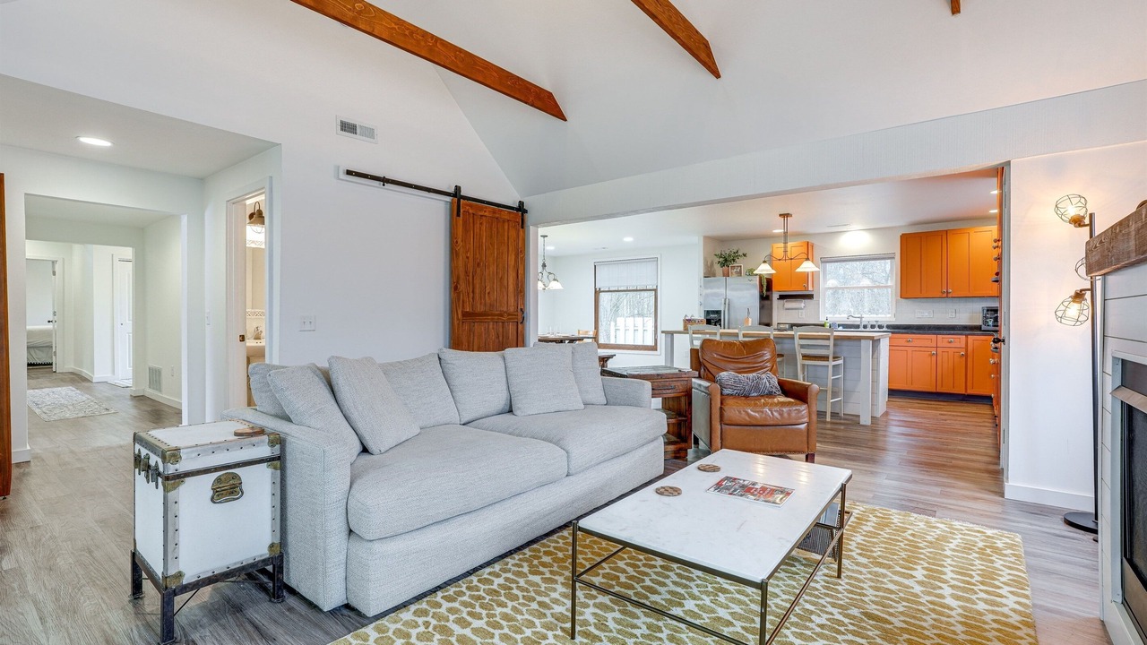 Photo of Bedroom in Paw Paw Lake