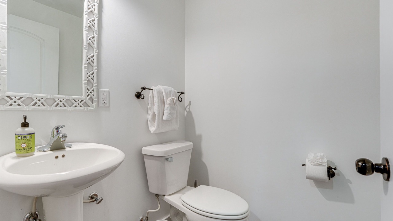 Photo of Bedroom in Paw Paw Lake