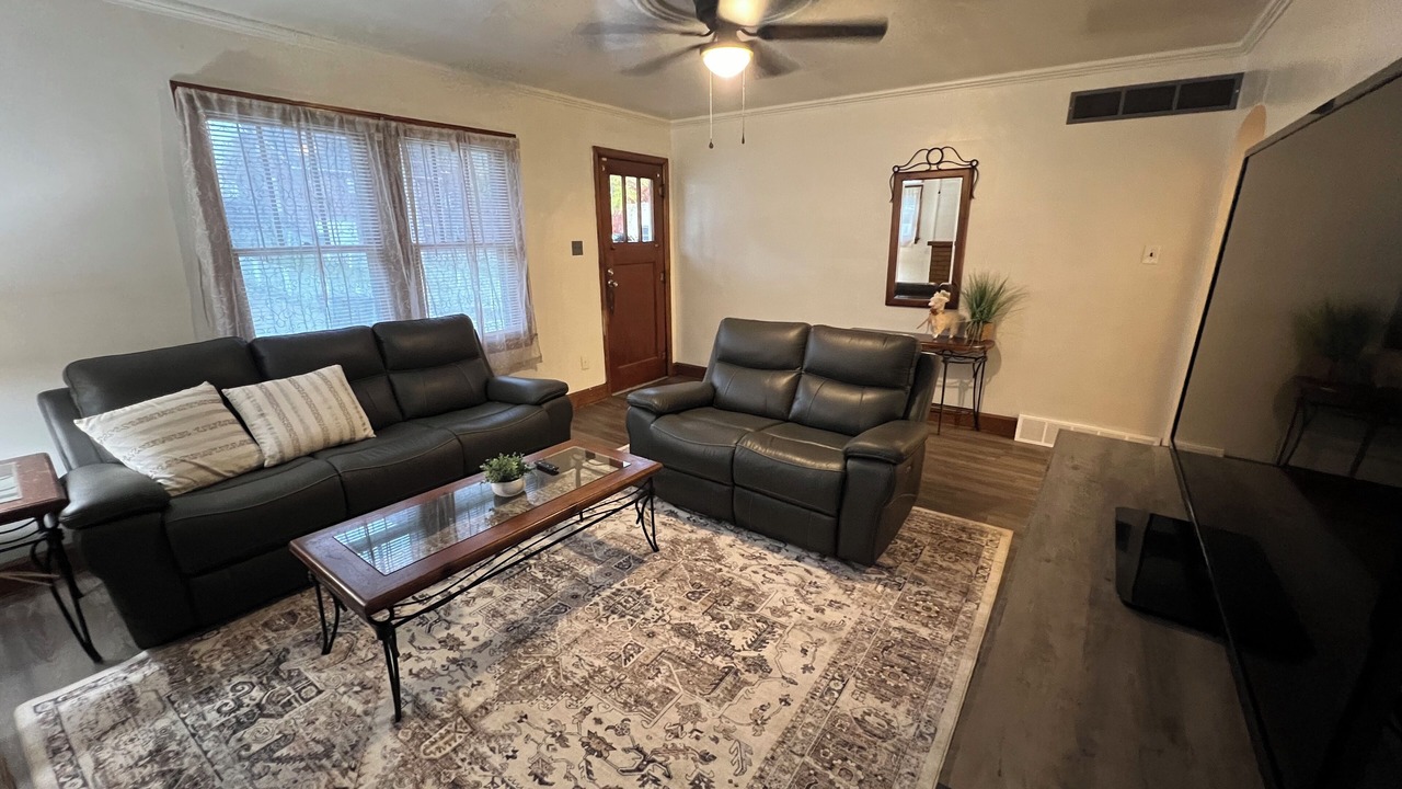 Photo of Livingroom in Steubenville