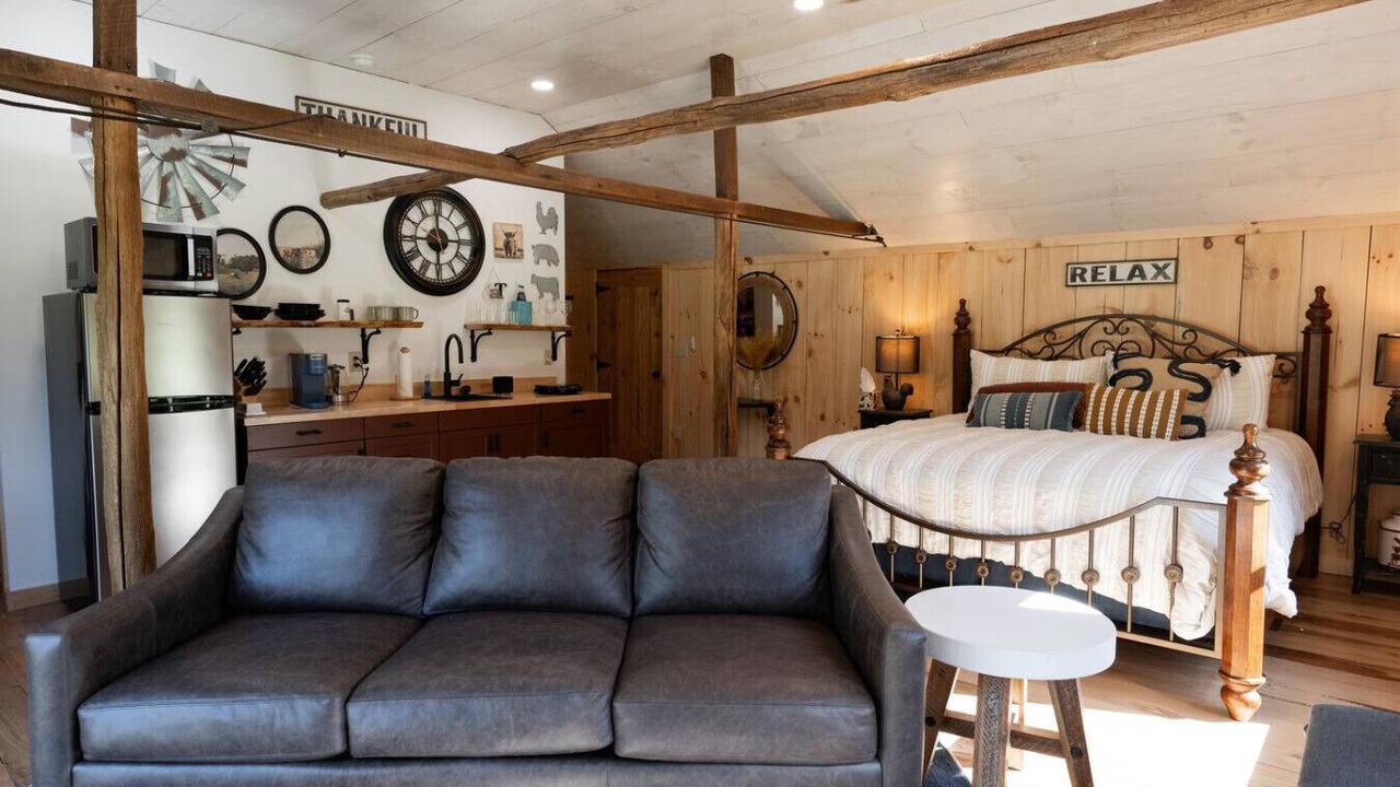 Photo of Livingroom in Crellin