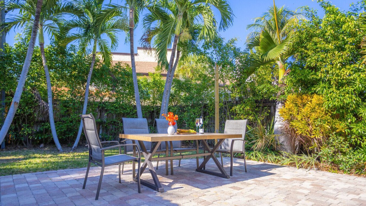 Photo of Outdoor in South Corals