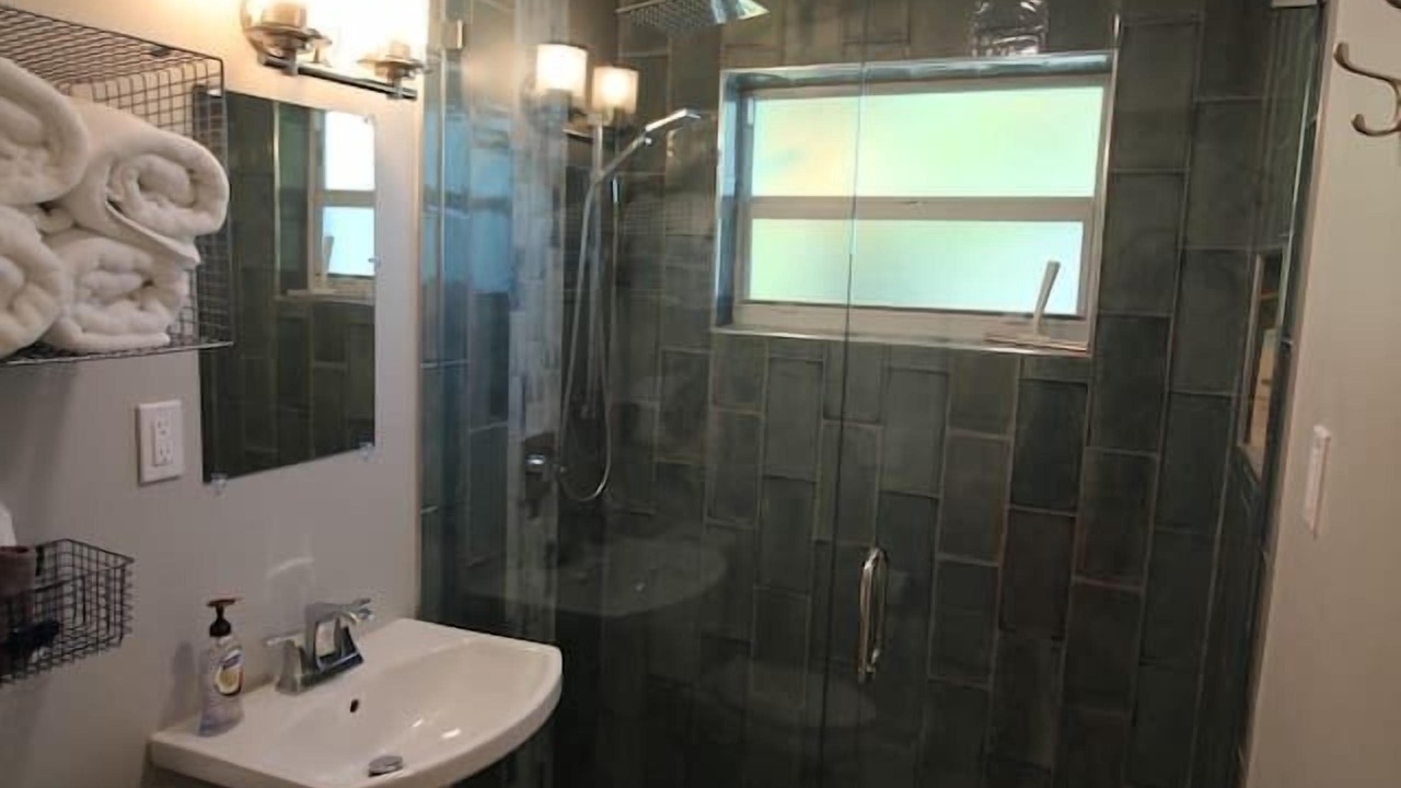Photo of Bathroom in Sailboat Bend