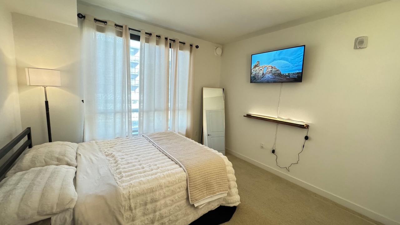 Photo of Bedroom in Central San Mateo