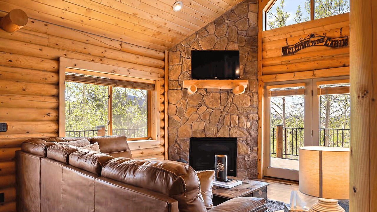 Photo of Livingroom in Cripple Creek