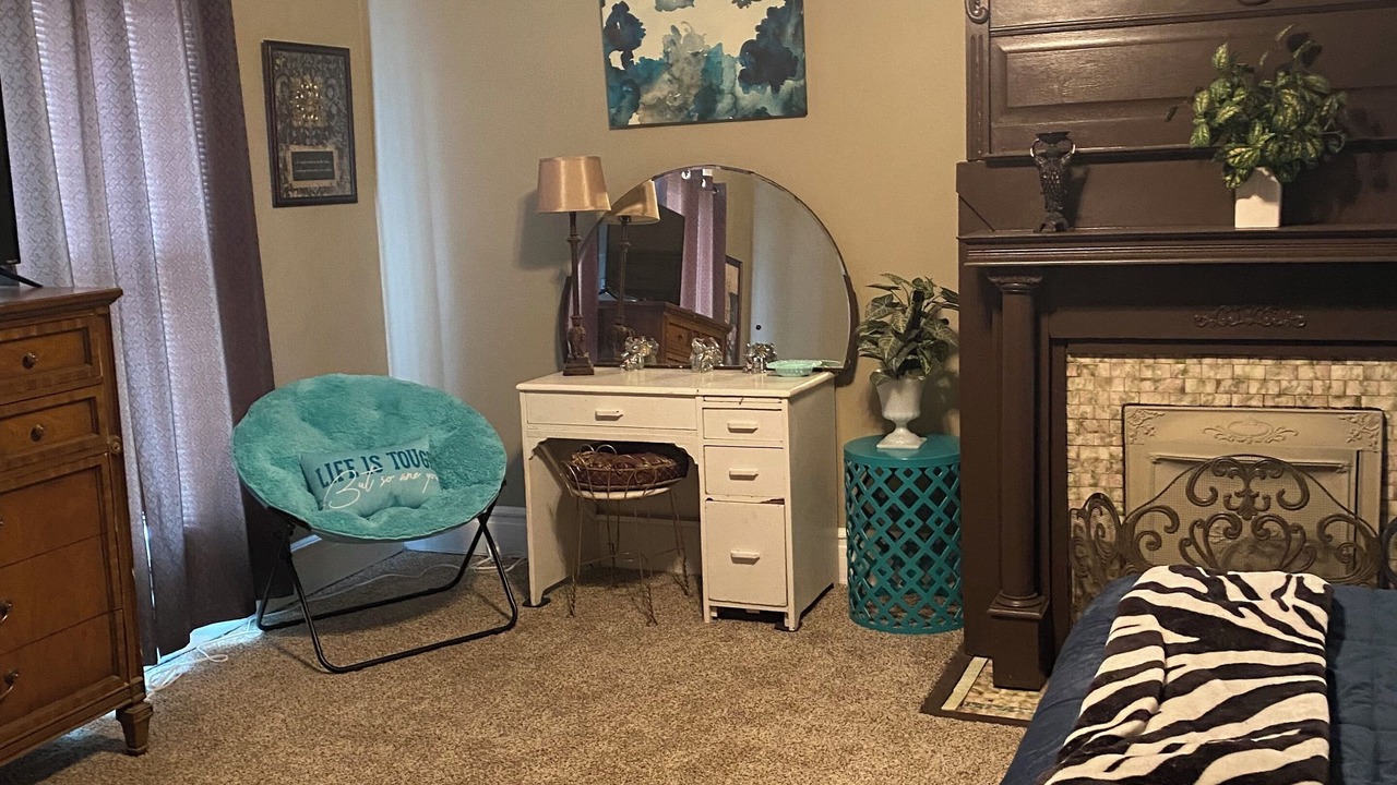 Photo of Bedroom in Wheeling