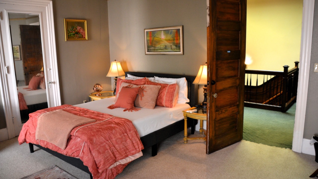 Photo of Bedroom in Downtown Toledo