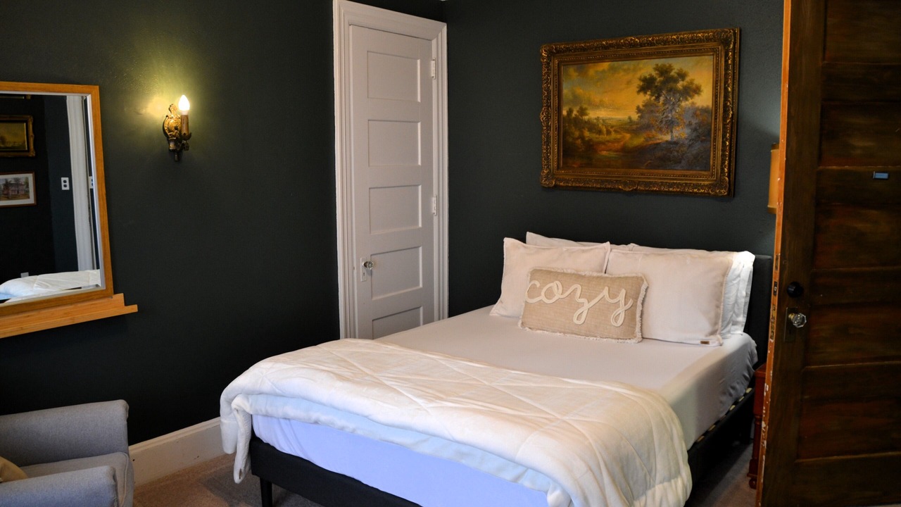 Photo of Bedroom in Downtown Toledo