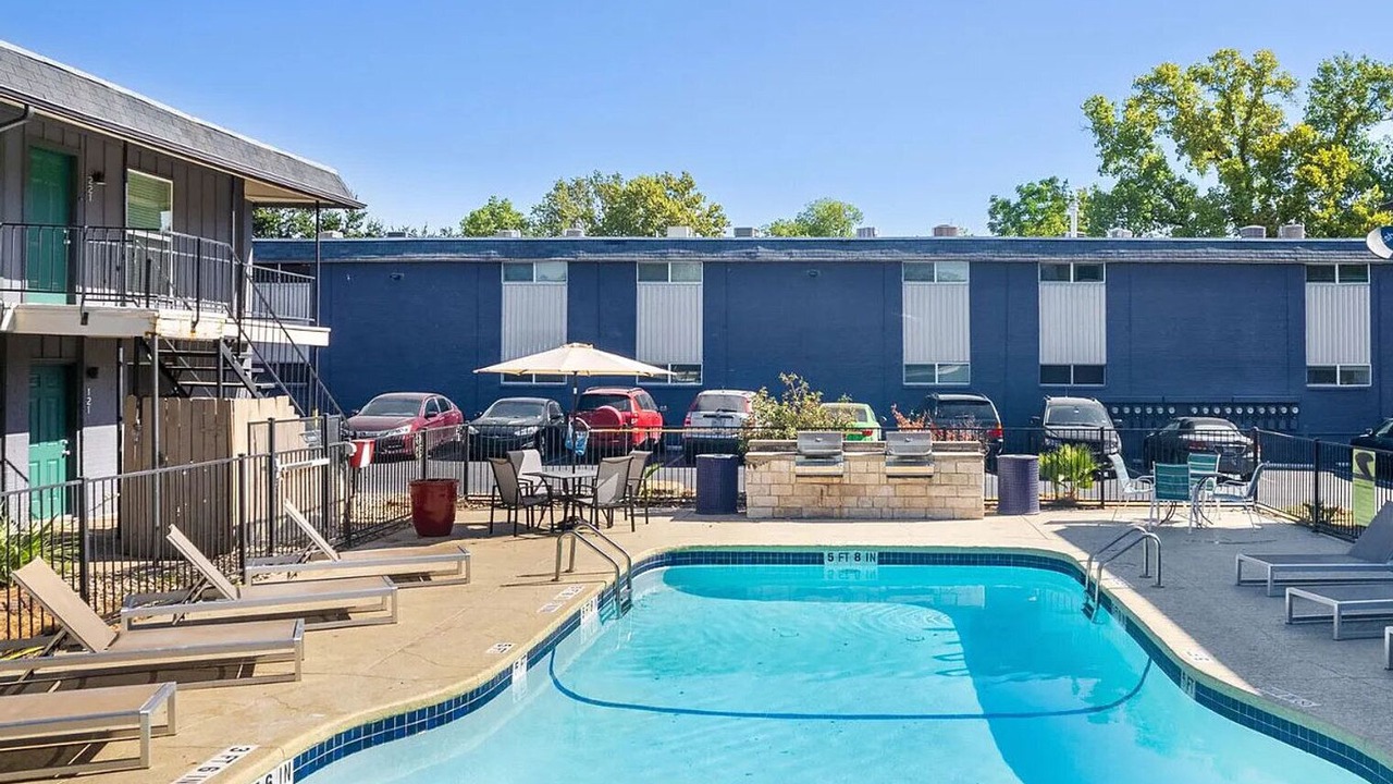 Photo of Outdoor in Cherrywood