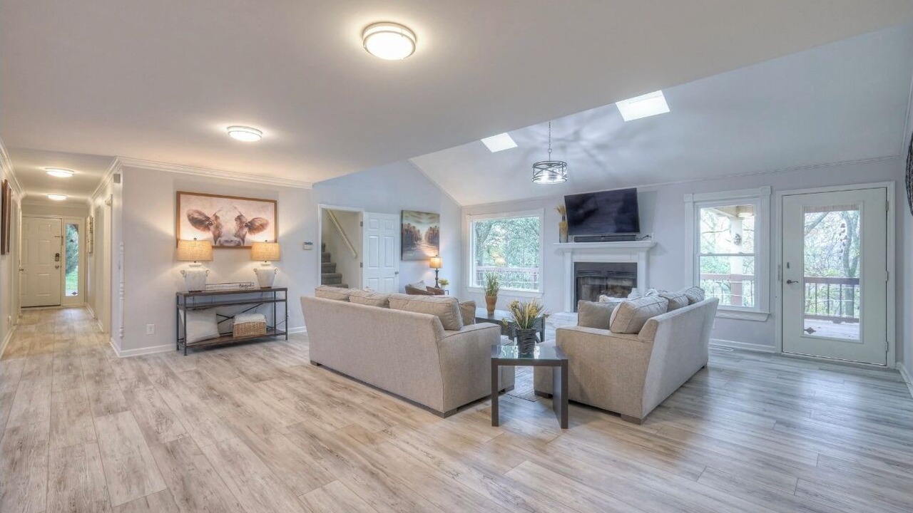Photo of Livingroom in Columbia