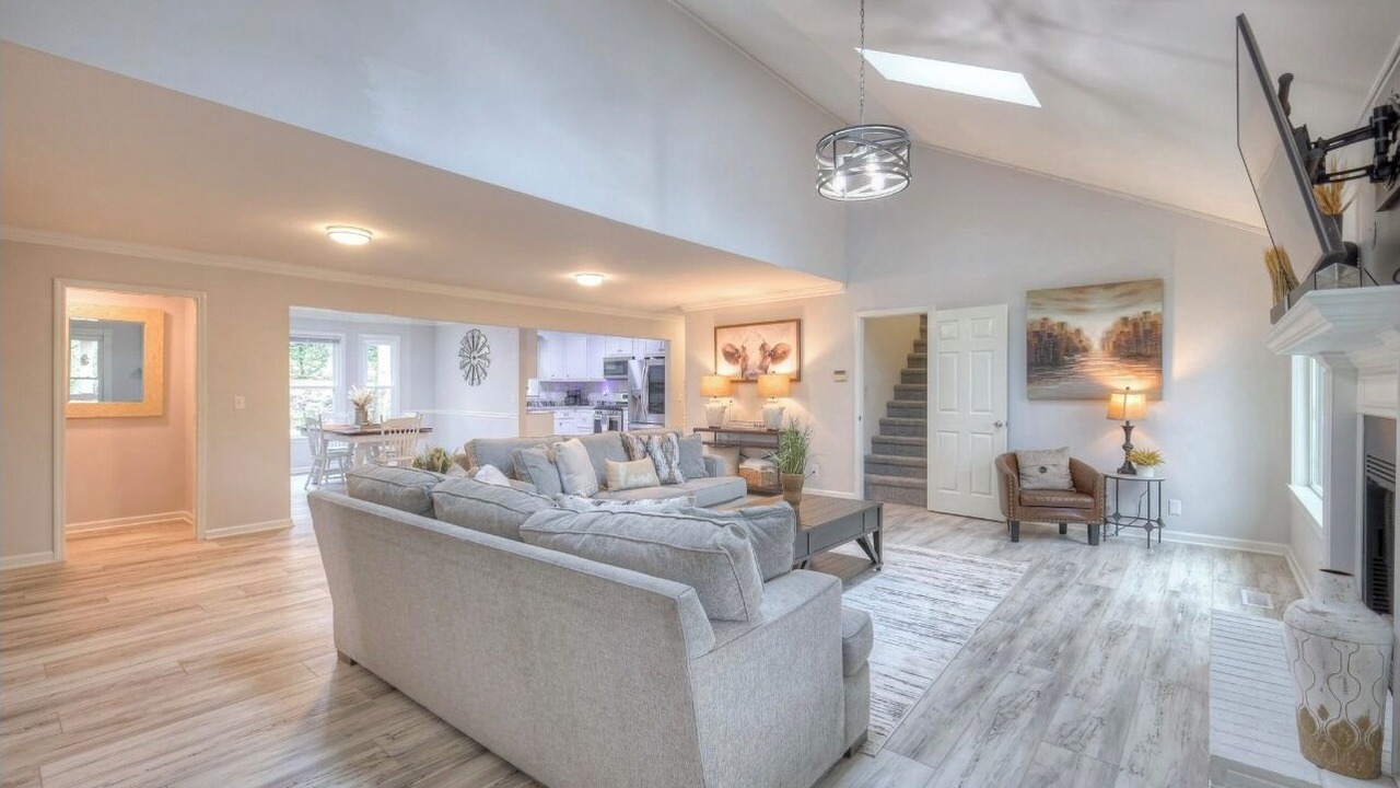 Photo of Livingroom in Columbia
