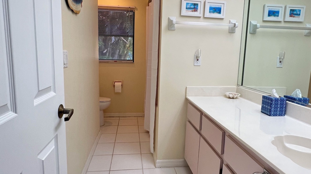 Photo of Bathroom in Kings Lake