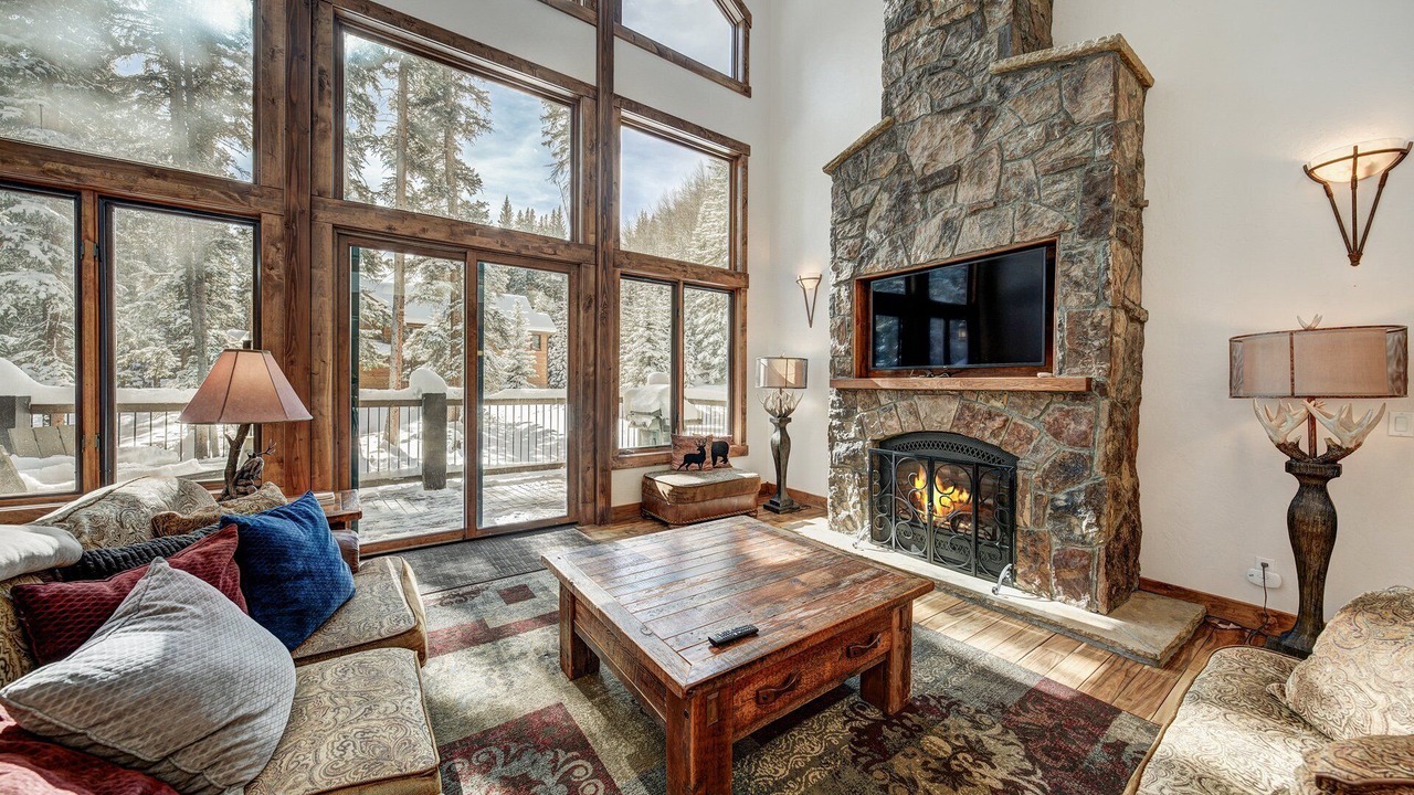Photo of Livingroom in Sunny Slope