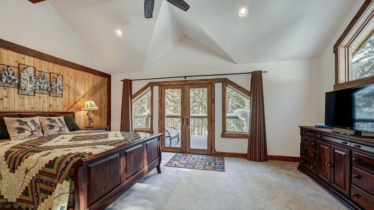 Photo of Bedroom in Sunny Slope