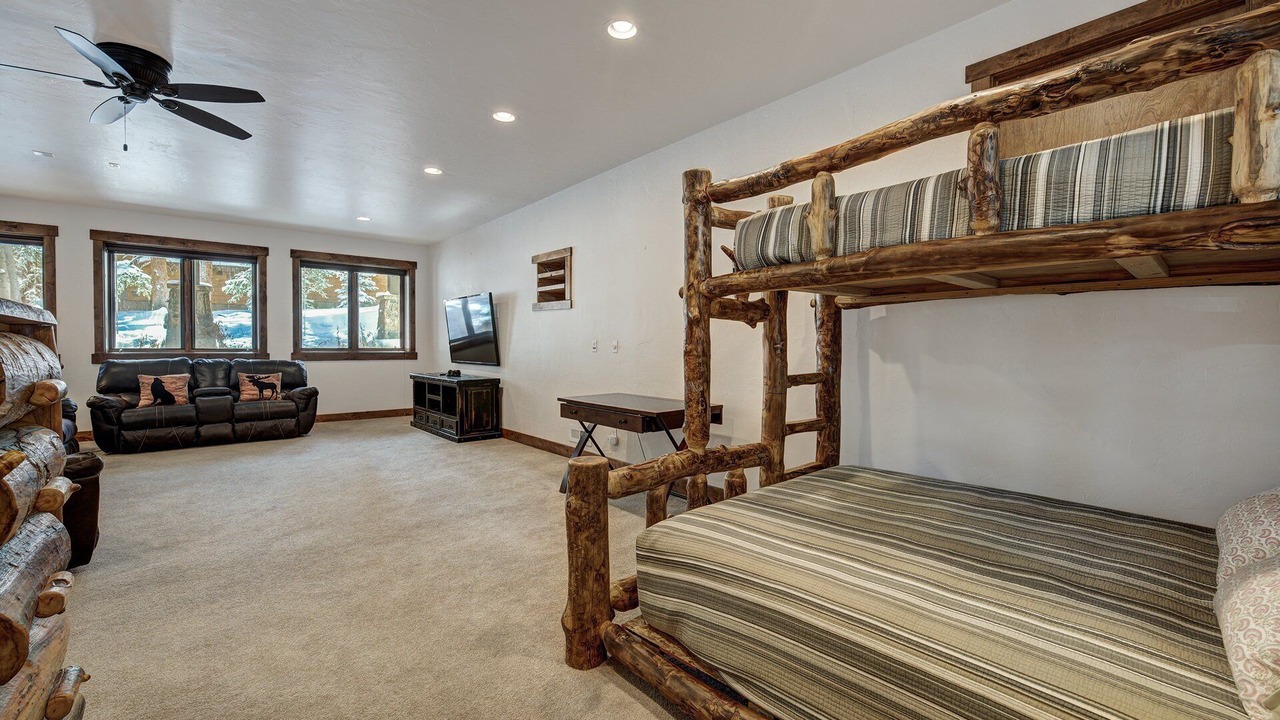 Photo of Bedroom in Sunny Slope
