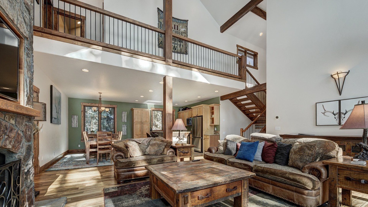Photo of Livingroom in Sunny Slope