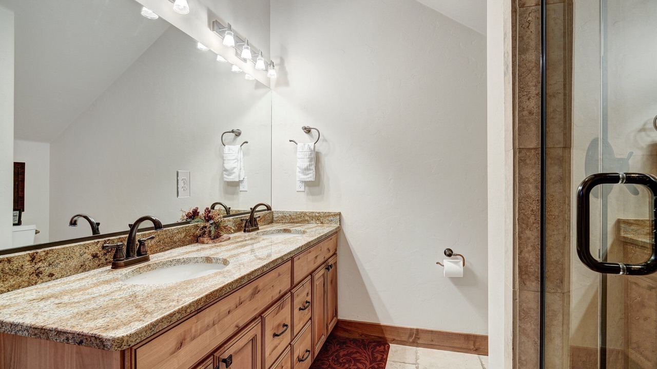 Photo of Bathroom in Sunny Slope
