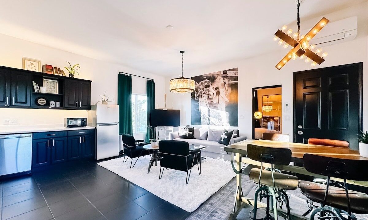 Photo of Livingroom in Mar Vista