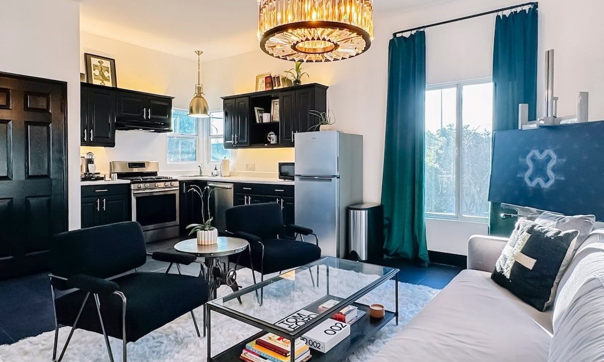 Photo of Livingroom in Mar Vista