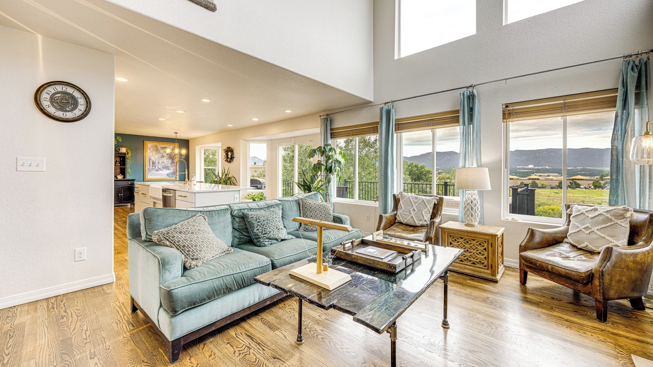 Photo of Livingroom in Northgate