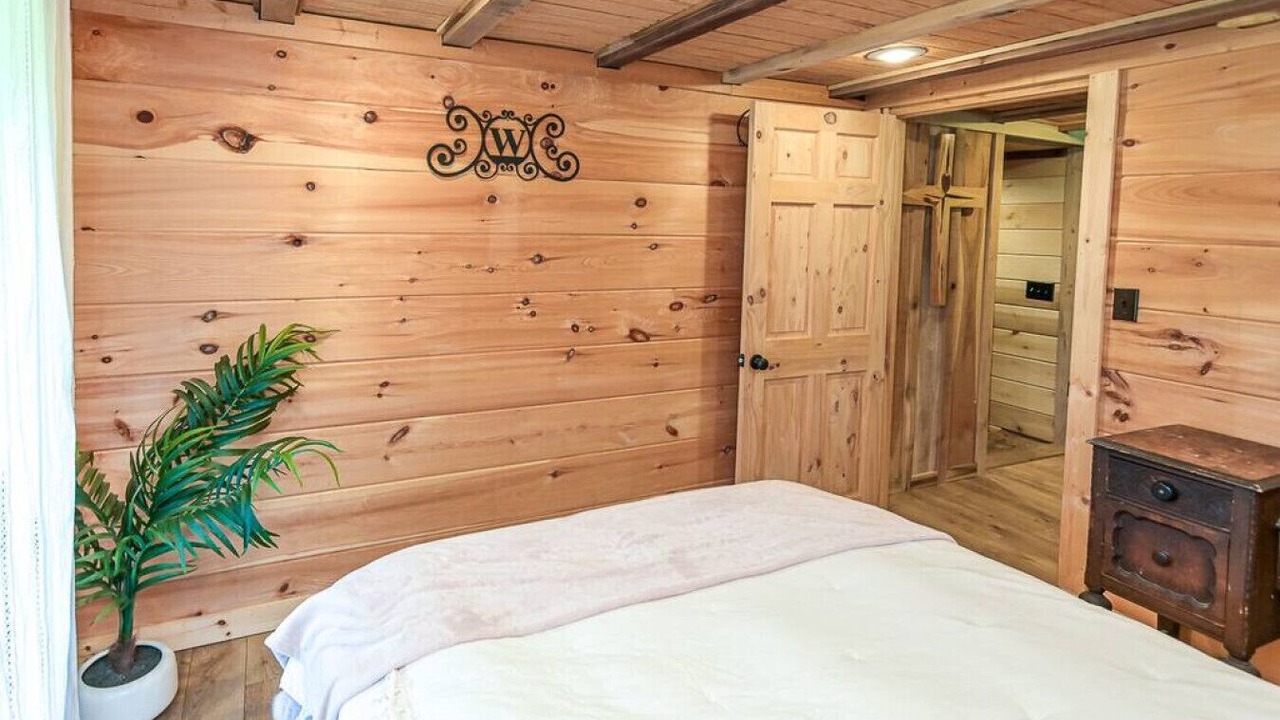 Photo of Bedroom in Fayetteville