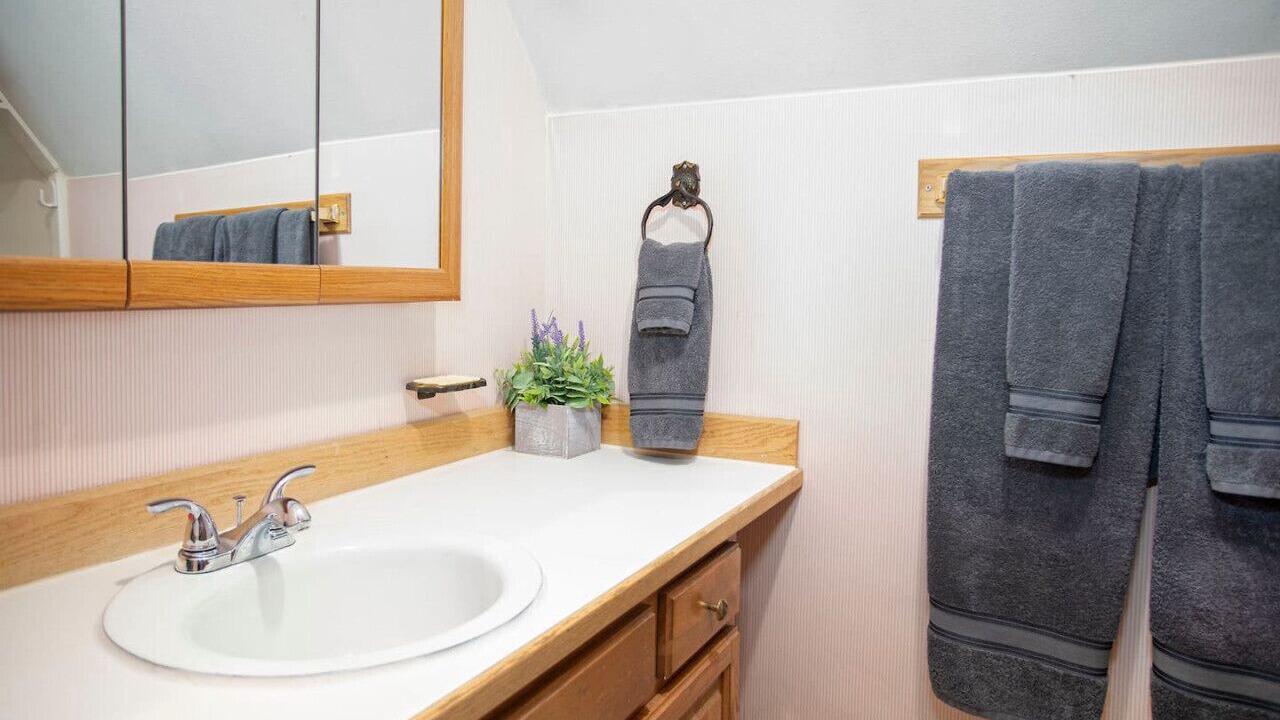 Photo of Bathroom in College