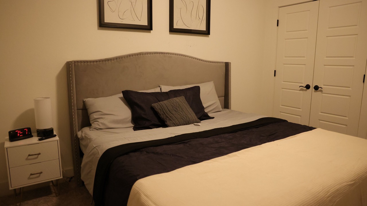 Photo of Bedroom in McNeil