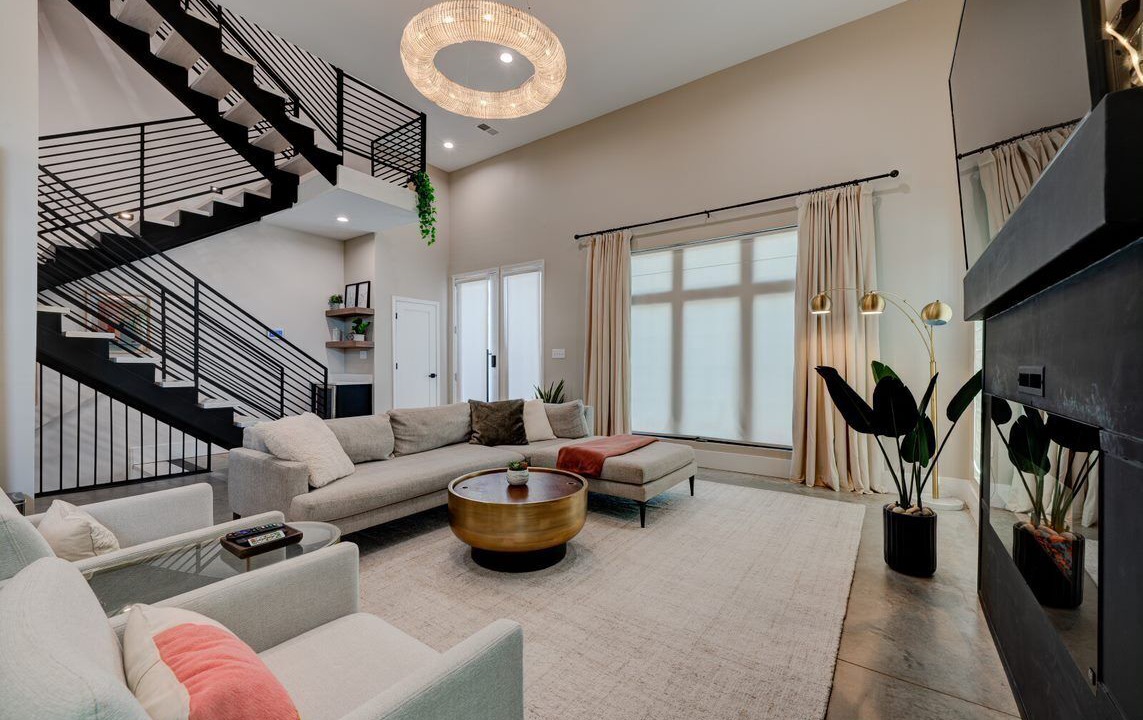 Photo of Livingroom in New Pathways