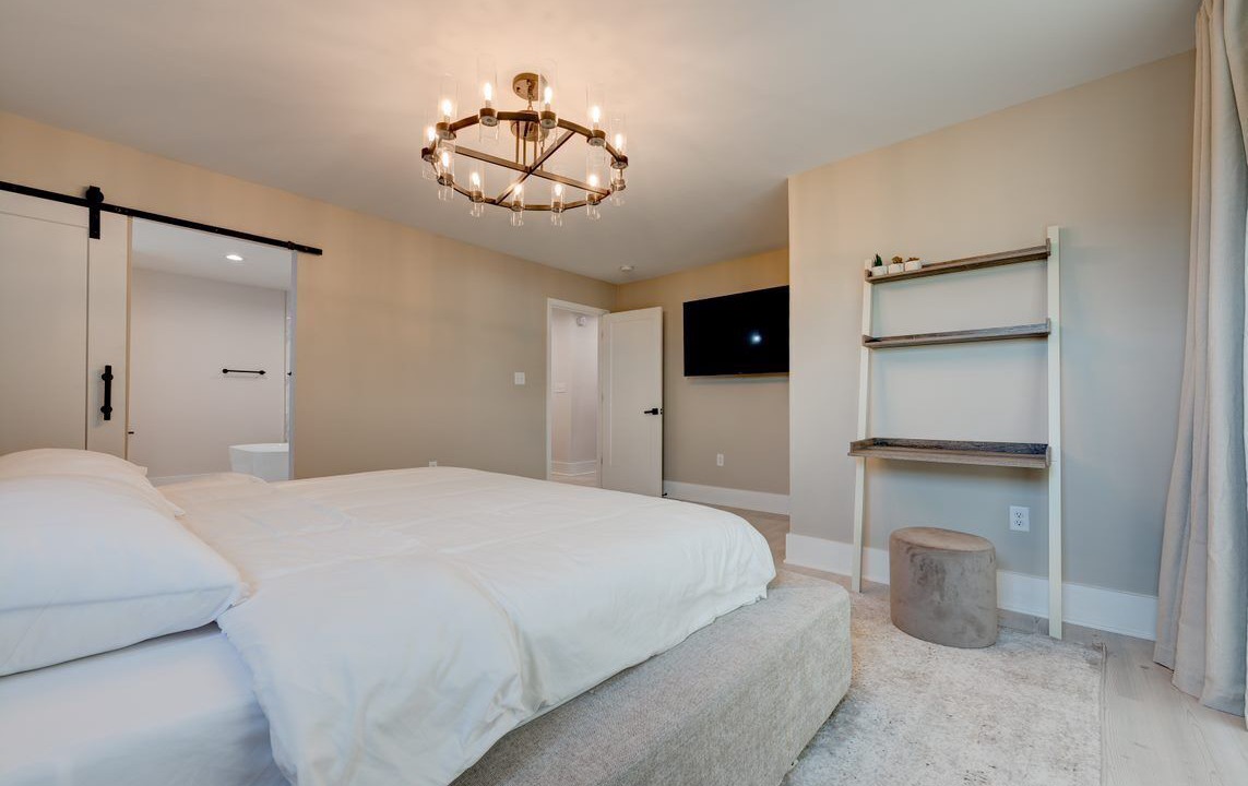 Photo of Bedroom in New Pathways
