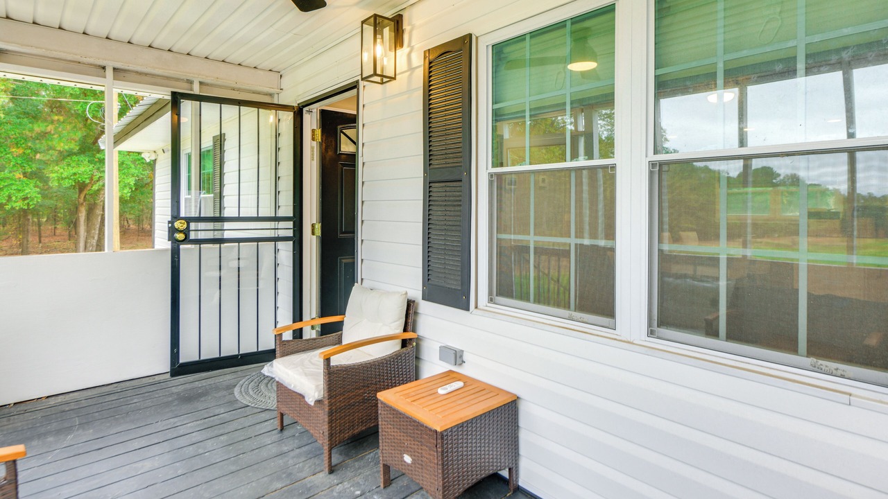 Photo of Patio Balcony in Shorter