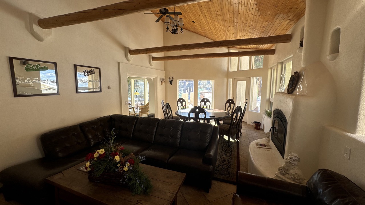 Photo of Livingroom in North Central Evergreen